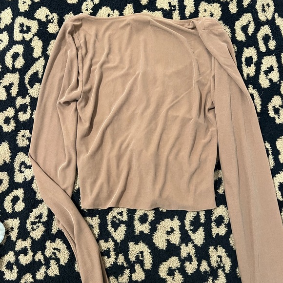 Urban outfitters long sleeve - Picture 3 of 3